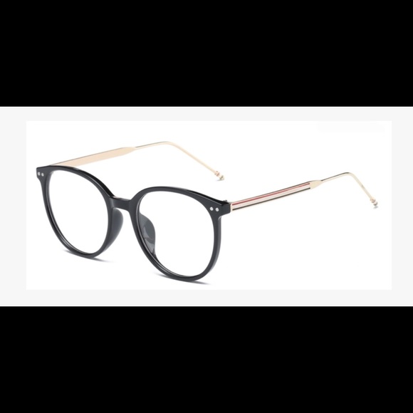 Black Framed Blue Light Blocking Glasses with Case - Picture 2 of 6